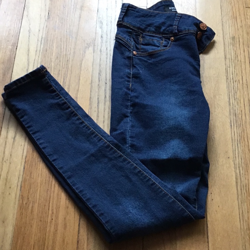Skinny jeans